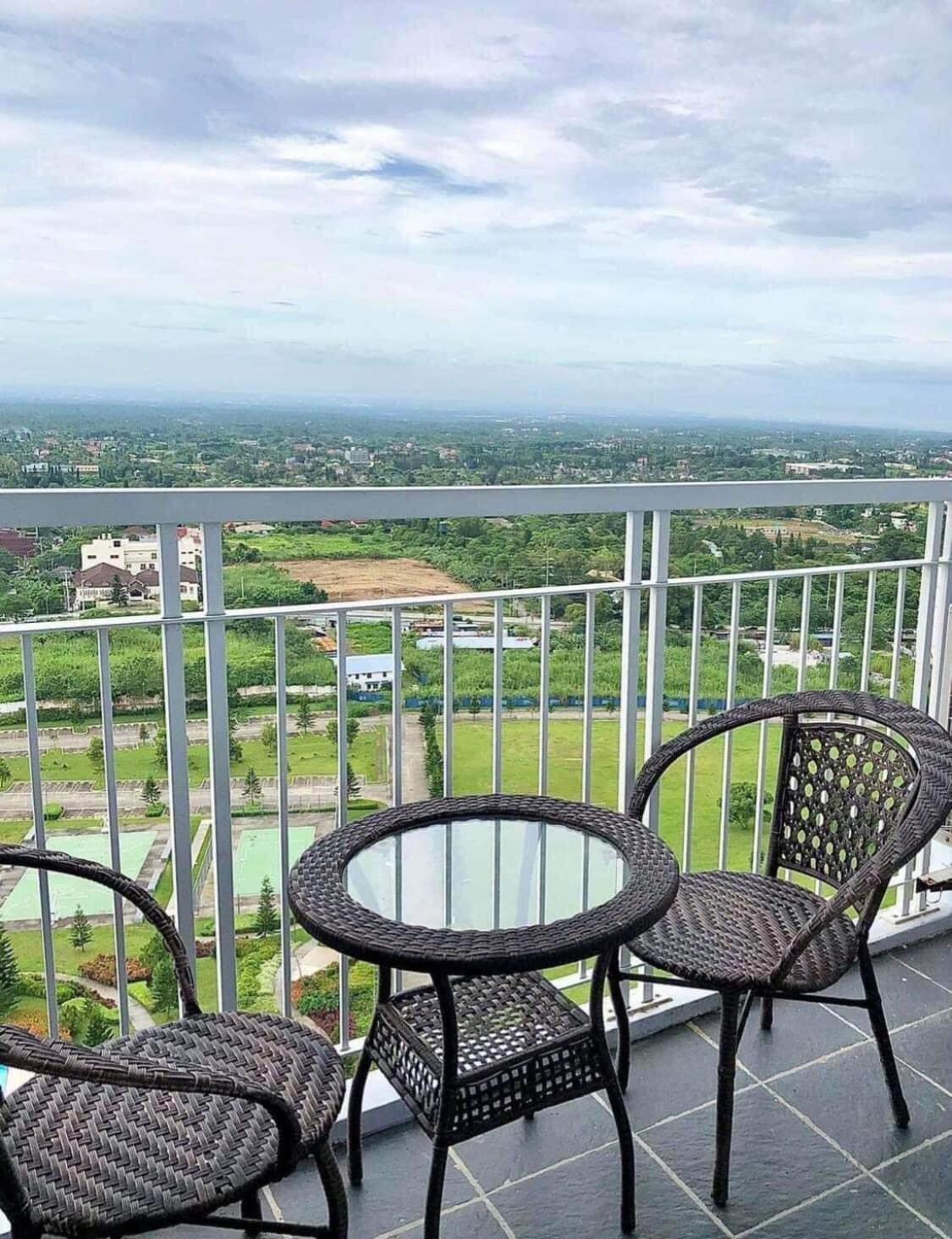 Jrt Suites Tagaytay Tagaytay City Exterior foto